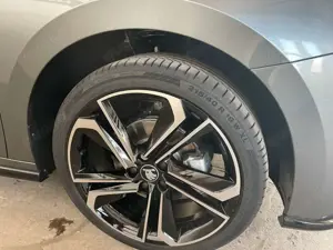 Skoda Fabia 1.0l TSI DSG Monte Carlo 18 Zoll/LED HIGH