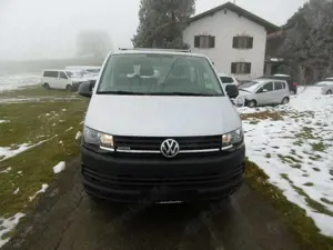 Volkswagen T6 Kombi Kombi lang 4Motion 8 Sitzer