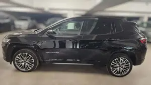 Jeep Compass Summit Mild-Hybrid*Premium-Sicherheit* Bild 3