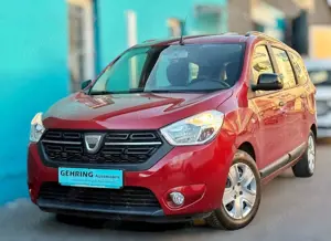 Dacia Lodgy Comfort 102 7 Sitze Navi CarPlay Allwetter