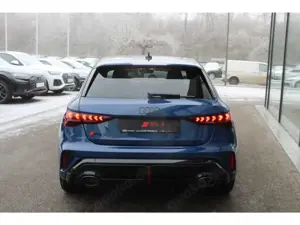 Audi RS3 Sportback 2.5TFSI qu.S-tr.HUD*Pano*Sonos*MTRX! Bild 5