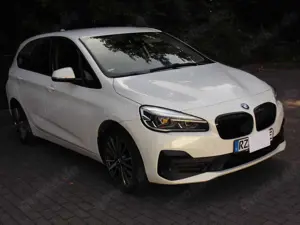 BMW 225 225xe iPerformance Active Tourer Bild 2