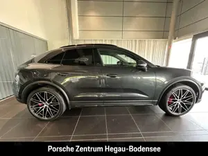 Porsche Macan Turbo/Electric Sport/Hinterachslenkung/Matrix-LED Bild 2