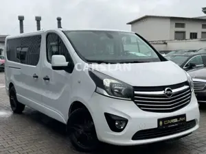 Opel Vivaro 9-SITZER+LANG+AHK+R.KAMERA+LED+NAVI+KLIMA