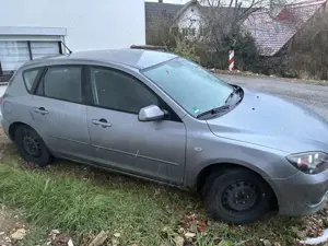 Mazda 3 1.4 Sport Comfort Bild 2