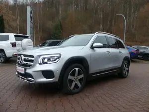 Mercedes-Benz GLB 220 d 4Matic 2.0*AHK*Allrad*LED*Tempomat*Navi
