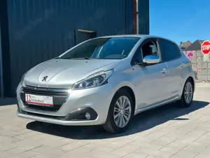 Peugeot 208 Style Touchscreen* Navi* Klima*