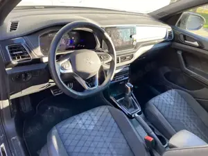 Volkswagen T-Cross 1.5 TSI 150 PS DSG R-Line BLACK-STYLE/AHK/MATRIX/ Bild 4