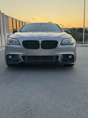 BMW 520 520d M-Paket TÜV NEU ! Bis 2027 Head-Up Display
