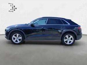 Audi Q8 55 TFSI quattro*Navi*LED*Alu*PDC*Virtual Cock Bild 4