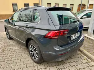 Volkswagen Tiguan Comfortline *AHK*SHZ*Mwst*S-Heft*InspTÜV  NEU* Bild 3