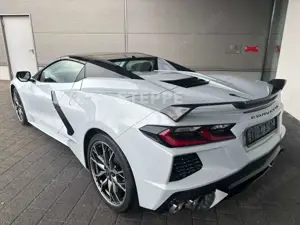 Corvette C8 Stingray Convertible 3LT Europamodell STEPPE Bild 4