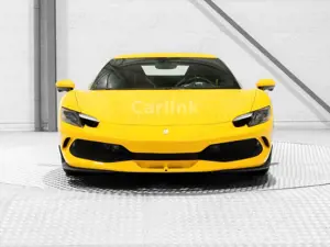 Ferrari 296 GTB -LIFT- LEDS- RACING SEATS-SURR- Bild 4