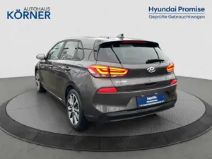 Hyundai i30 YES! PLUS 1.0 T-GDi *AHK*NAVI*CAM*CARPLAY* Bild 3