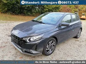 Hyundai i20 T-GDI (100 PS) Trend + Komfortpaket Navi+Klimaauto Bild 3