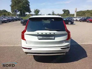 Volvo XC90 Ultra Dark Recharge Plug-In Hybrid AWD Bild 5