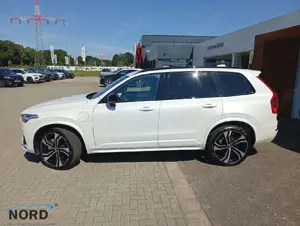 Volvo XC90 Ultra Dark Recharge Plug-In Hybrid AWD Bild 3