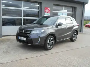 Suzuki Vitara 1.4 Comf.+ 4x4 Automatik Allwetterräder
