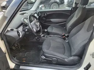 MINI One One Bild 4
