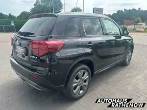 Suzuki Vitara 1.5 Hybrid Comfort Allrad LED*Tempomat*Klimaauto*S Bild 4