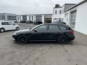 Audi A4 Avant 35 2.0 TDI S tronic Blackline 175€ m. 20% Bild 2
