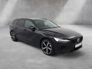 Volvo V60 T6 Ultra Dark Recharge Plug-In Hybrid AWD Bild 3