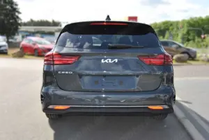 Kia Ceed / cee'd SW 1.0 T-GDI DCT 48V Nightline Edition Bild 4