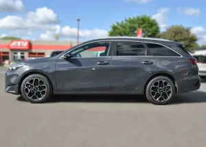 Kia Ceed / cee'd SW 1.0 T-GDI DCT 48V Nightline Edition Bild 3