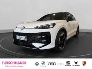 Volkswagen T-Roc R-Line 1.5 eTSI DSG HUD 360°KAMERA NAVI KEYLESS