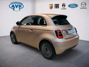 Fiat 500e Icon mit Komfort-Paket 42kWh MY25 Bild 4