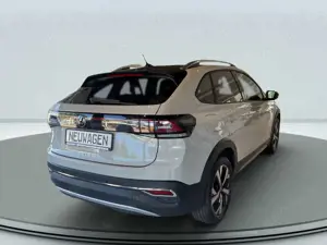 Volkswagen Taigo 1.5 TSI DSG Style SHZ NAVI MATRIX-LED Bild 4