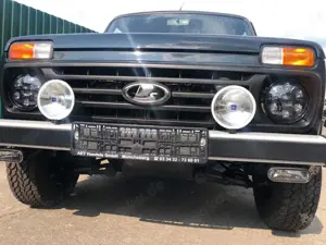 Lada Niva LEGEND "PREMIUM PLUS"! VIP-AUSSTATTUNG!