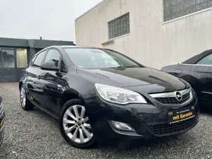 Opel Astra J*5-trg.*Limo*Klima*8-Fach*Servi Neu*Alca*