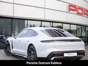 Porsche Taycan Bild 3