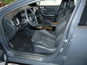 Kia ProCeed / pro_cee'd PROCEED 1.5T DCT7 GTL TEC GD LEDER Bild 4