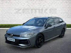 Volkswagen Passat Variant R-Line 2,0 l TDI DSG Sportpaket AHK Navi