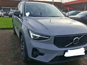 Volvo XC40 XC40 B4 B DKG Ultra Black Edition