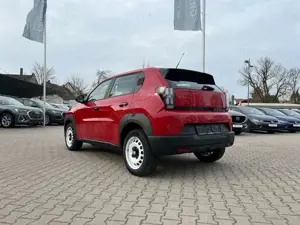 Fiat Grande Panda Elektro Red 44kWh *LED PDC DAB+* Bild 2