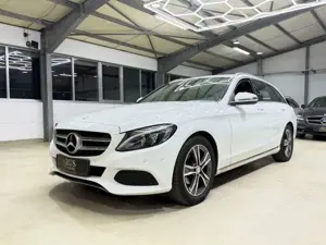 Mercedes-Benz C 180 CGI-SHZ-ACC-TEMP-NAVI-PDC- 2 HAND
