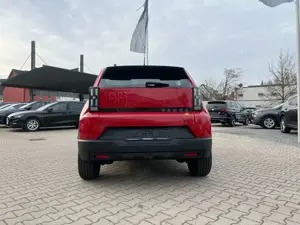 Fiat Grande Panda Elektro Red 44kWh *LED PDC DAB+* Bild 3