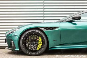 Aston Martin DBS 770 Ultimate Titanium Abgas Lightweight Seat Bild 4