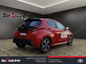 Toyota Yaris Hybrid Teamplayer Sitzheizung Lenkradheizung Apple Bild 4