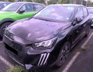 Peugeot 208 1.2 PureTech 100 Allure Navi+360° Kam+ACC+DAB+