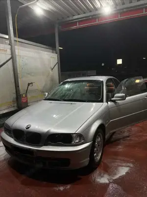 BMW 320 320ci Bild 2