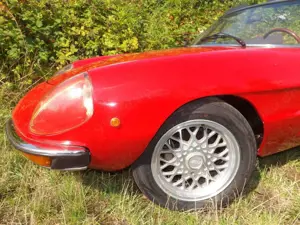 Alfa Romeo Spider 2000 - Eine wahre italienische Schönheit! Bild 5