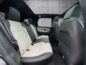 Land Rover Discovery Sport D200 Dynamic SE Panorama Meridian LED Bild 5