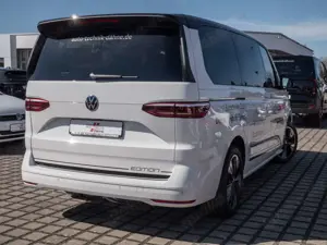 Volkswagen T7 Multivan 2.0 TDI Edition lang HUD STANDHZ Bild 3