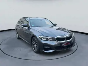 BMW 320 Touring 320 d xDrive M Sport*HUD*KEYLESS*ACC