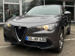 Alfa Romeo Stelvio 2.0 Turbo 16V AT8-Q4