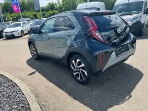 Toyota Aygo X Air Teamplayer 1.0l Faltdach Automatik - Rückfahrk Bild 5
